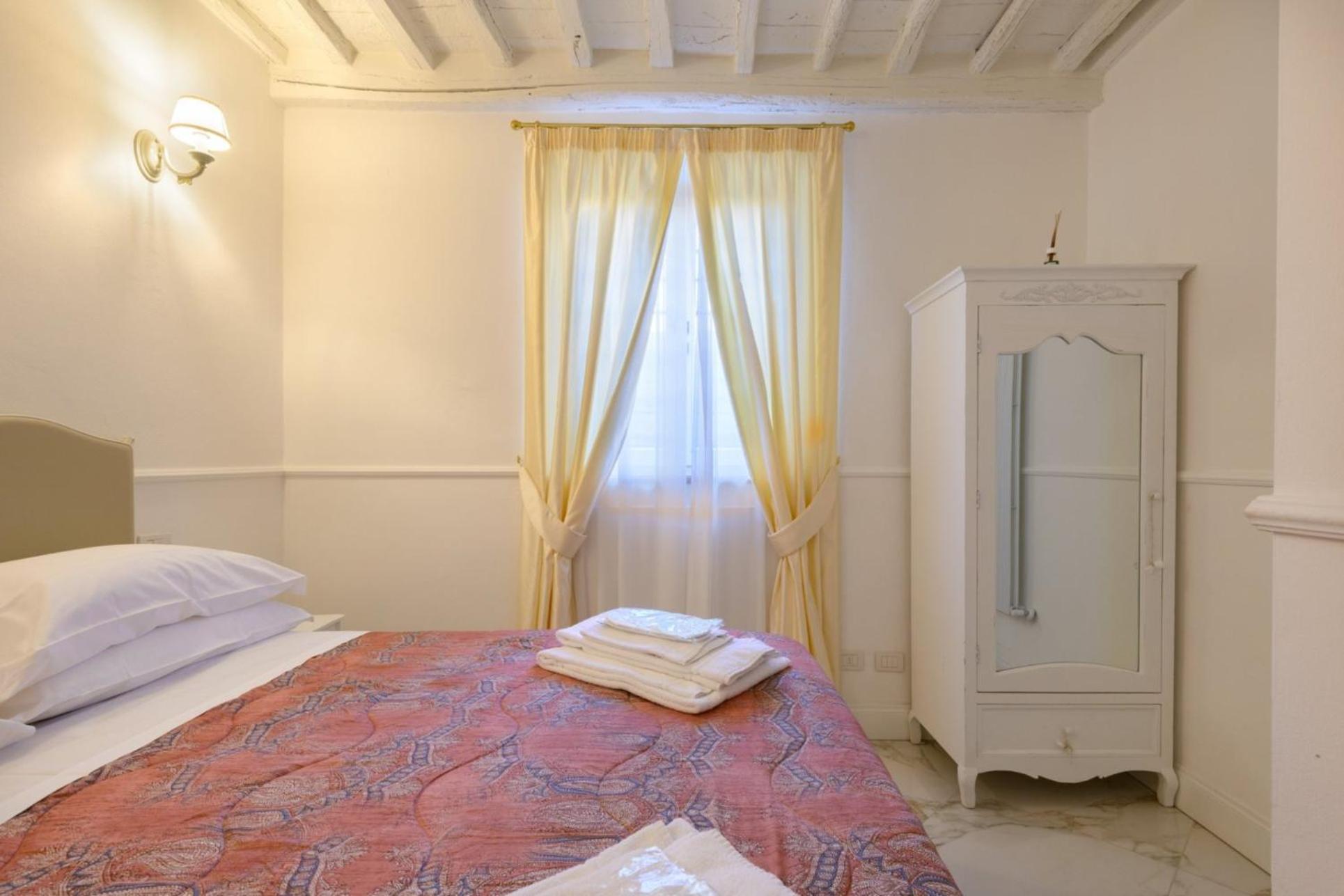 Domus Nannini Spa - L' Arco Di Matteotti Siena Exteriör bild