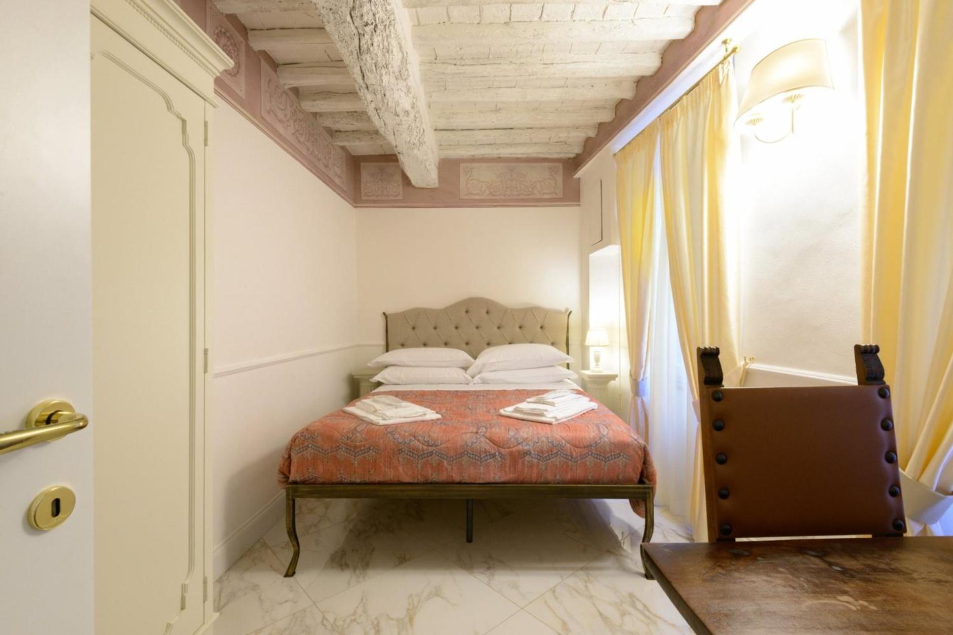 Domus Nannini Spa - L' Arco Di Matteotti Siena Exteriör bild