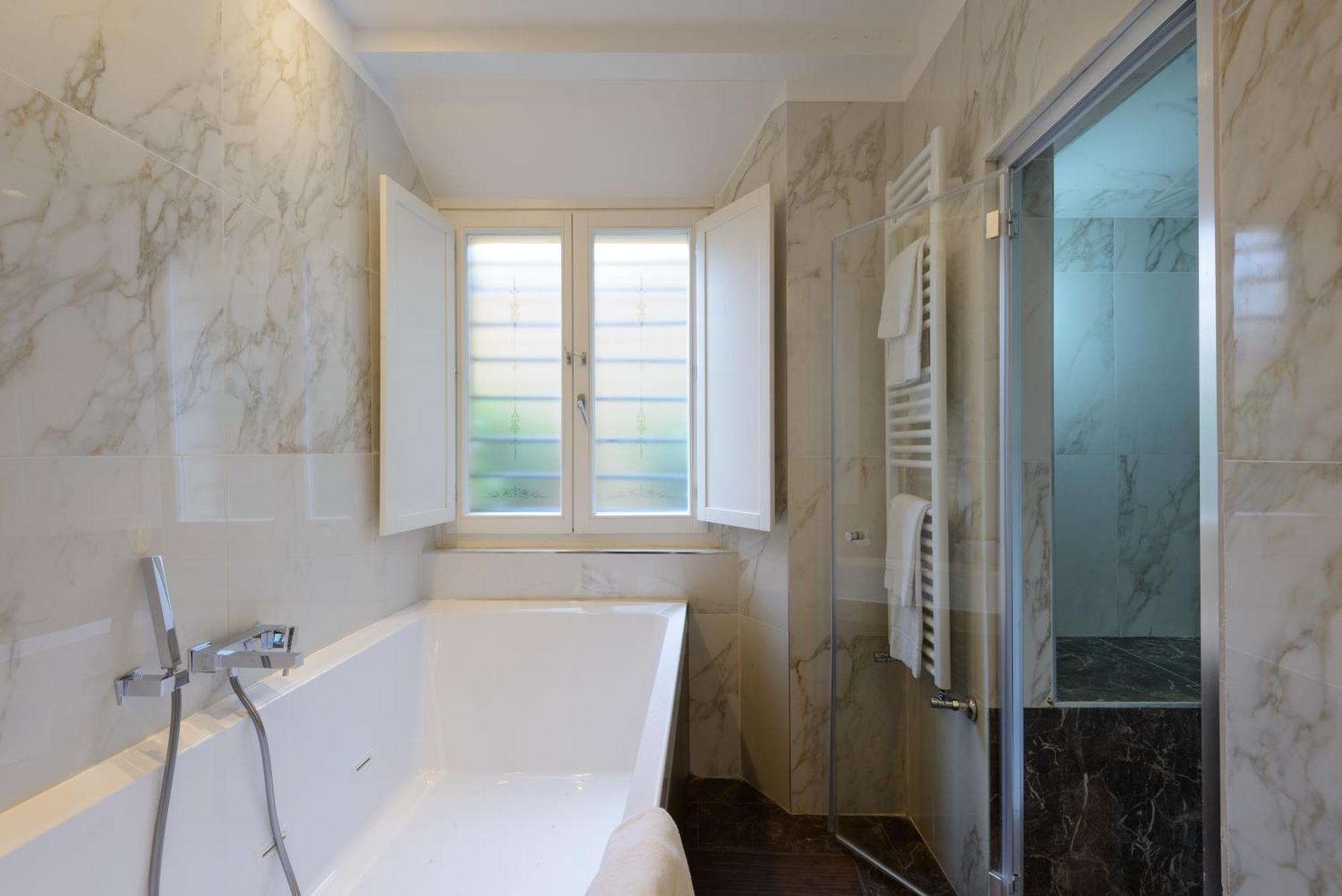 Domus Nannini Spa - L' Arco Di Matteotti Siena Exteriör bild